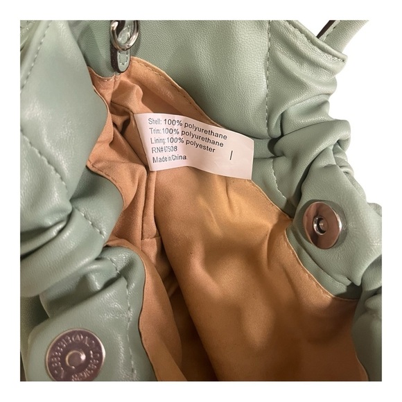 Mix No 6 keychain detail scrunch mini tote Alien green 6 x 7.5 x 4.75 NWT - Picture 6 of 12